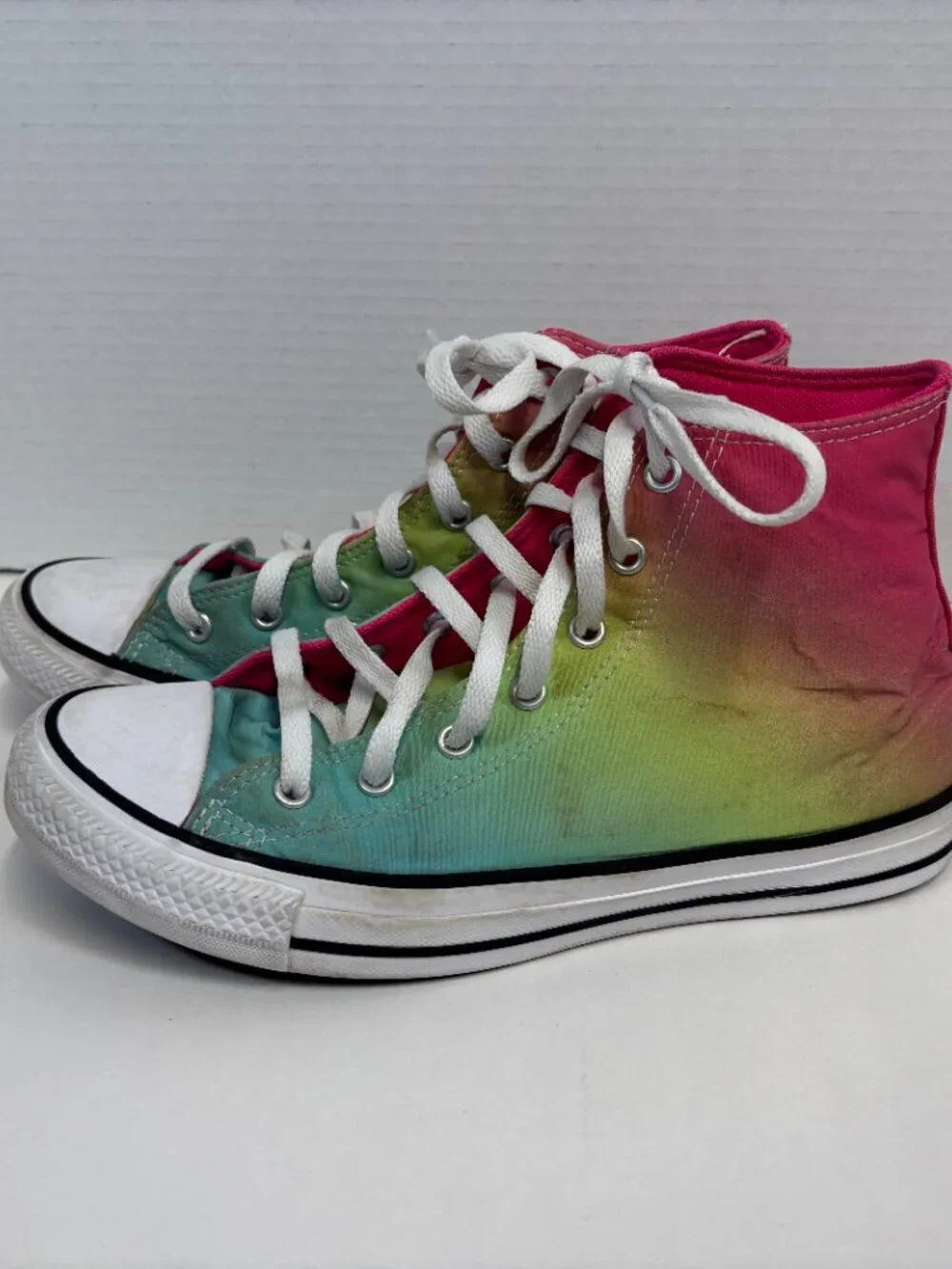 CONVERSE TAYLOR Kids All Star Rainbow Pride High Tops Kids